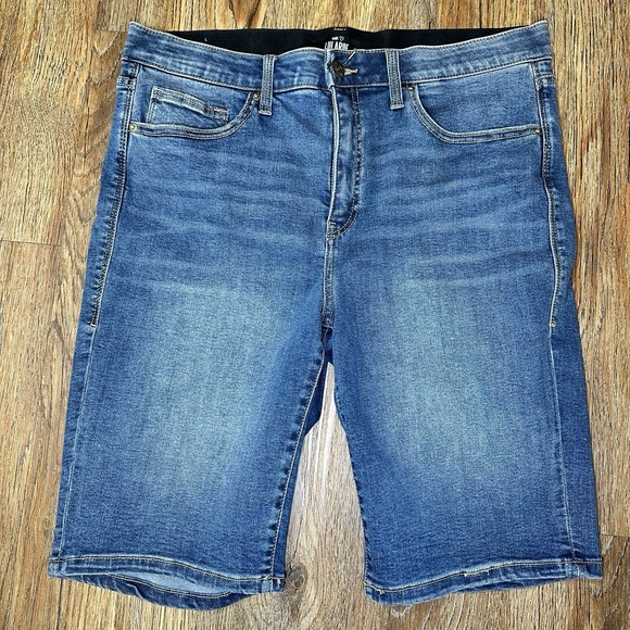 LuLaRoe Pants - LuLaRoe Womens Stretch Bermuda Denim Jean Shorts Jorts Medium Wash Blue Size 34
